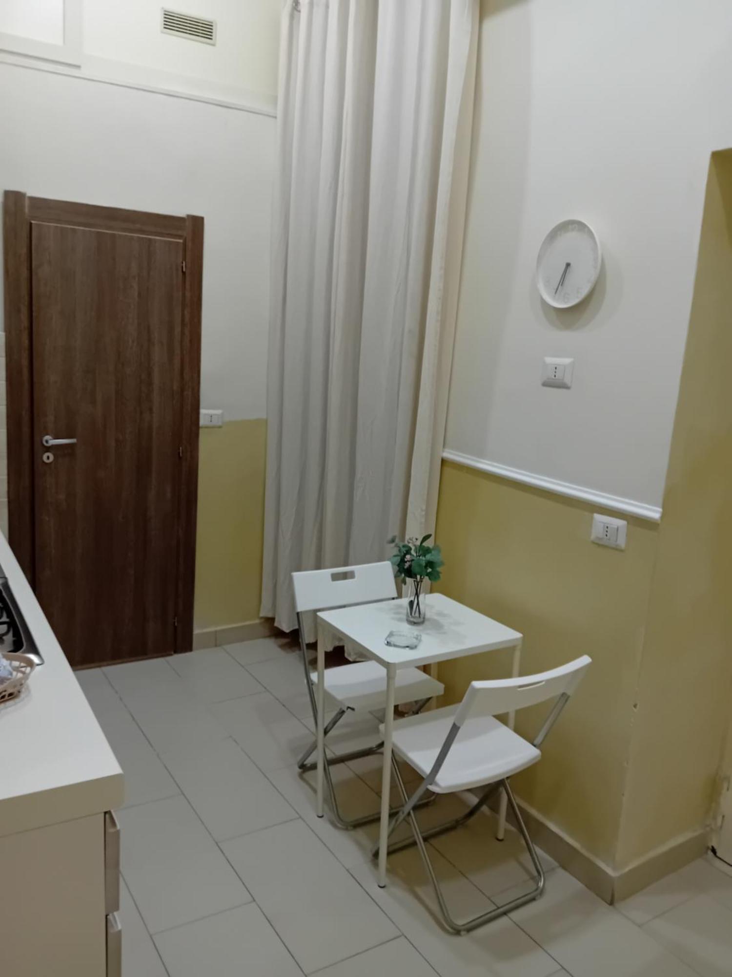 House Gioia Apartment Наполи Екстериор снимка